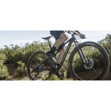 Orbea OIZ M21 Powder Black - Black (Matt) - măsura M - bicicletă MTB XC full suspension