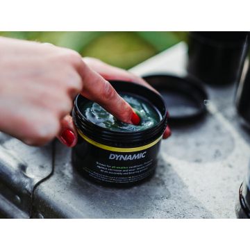 Dynamic Bike Care - Vaselina universala pentru bicicleta All Round Grease - 150gr