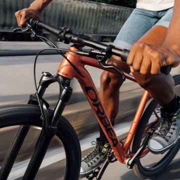 Orbea ONNA 27 50n Black (Gloss-Matt)  - măsura XS - bicicletă MTB fitness
