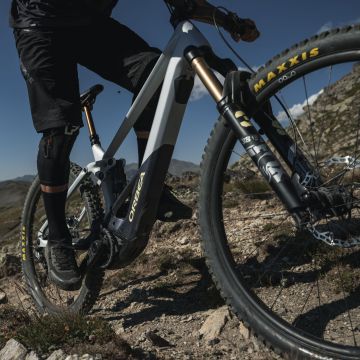 Orbea WILD M20 Cosmic Carbon View (Matt-Gloss) - măsura S - bicicletă electrică eMTB Enduro
