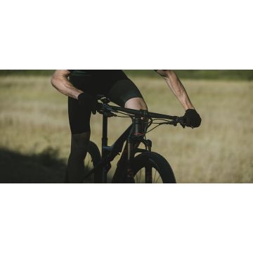 Orbea OIZ M10 Seaweed Carbon View - Green - bicicletă MTB XC full suspension