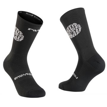 Northwave - sosete ciclism - Ride Fast Die Last - inaltime 18 cm - negru