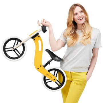 Bicicleta de echilibru din lemn Kinderkraft Uniq Honey cu scaun moale reglabil, roti din spuma EVA, maner pentru transport, pana la 35 kg Bicicleta de echilibru din lemn Kinderkraft Uniq Honey cu scaun moale reglabil, roti din spuma EVA, maner pentru transport, pana la 35 kg