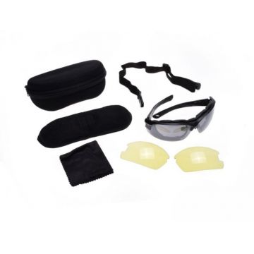 Set ochelari biciclisti, lentile galbene, toc si snur Set ochelari biciclisti, lentile galbene, toc si snur